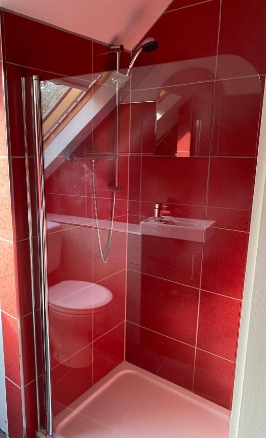 Townhouse Leenane Лінон Екстер'єр фото